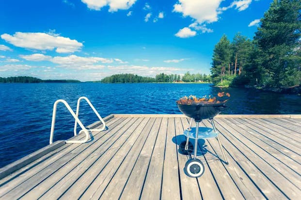 Skal du kjøpe grill, les om Webers kullgrill som er best i test